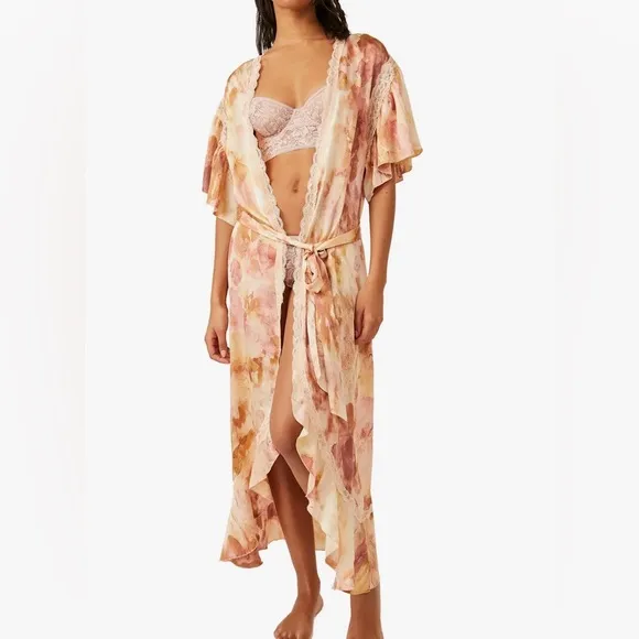 NWOT Free People Moonbeams Washed Robe in Sweet Combo