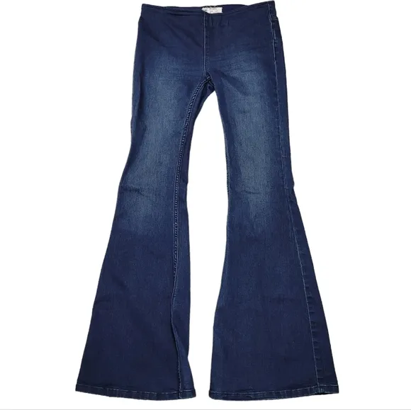 NWOT! Free People Penny Pull On Blue Flare Bell Bottom Jeans