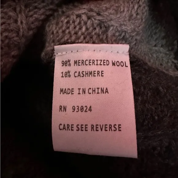 NWOT Grey color block Bela NYC cashmere/wool sweater