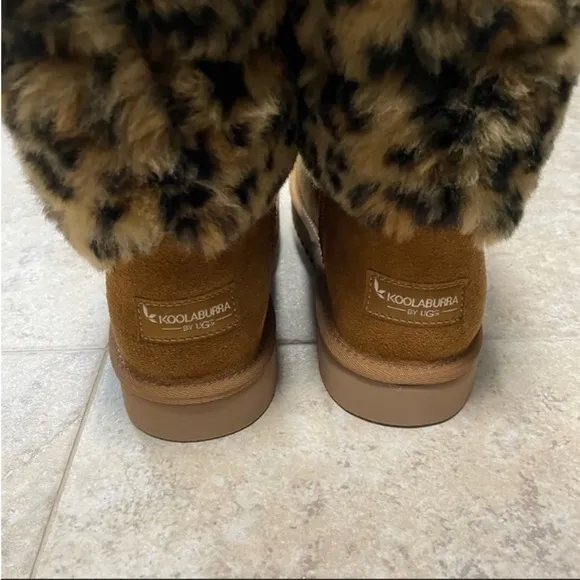 NWOT Koolaburra by UGG Dezi short cheeta sherpa lining boots. Size 6.