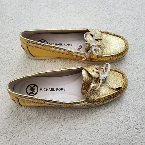 NWOT Michael Kors Women's Blair Gold Leather Moccasin Loafer Shoes sz7.5