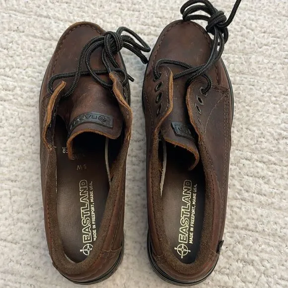 NWOT Eastland Leather Shoes Size 5W
