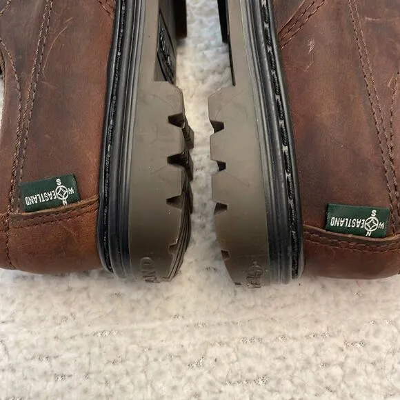 NWOT Eastland Leather Shoes Size 5W