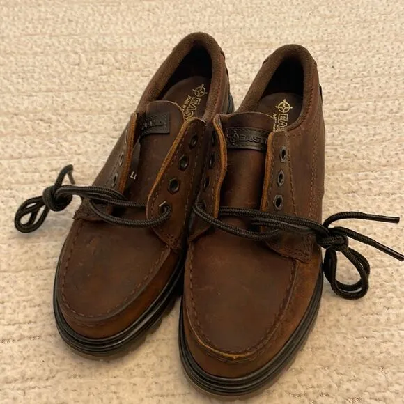 NWOT Eastland Leather Shoes Size 5W