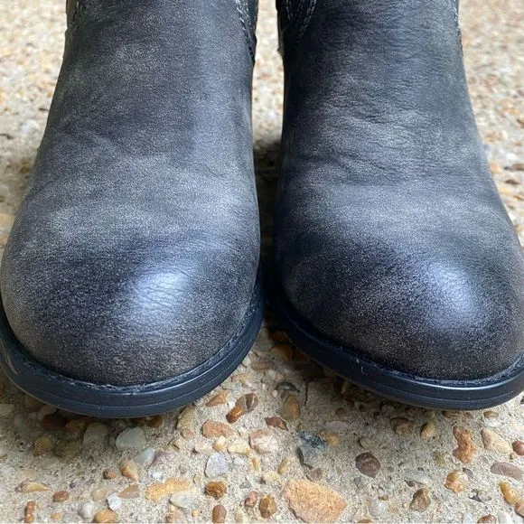 NWOT NWOB Southern Fried Chics Glory Tall Gray Glitter Bling Tie Boots size 11