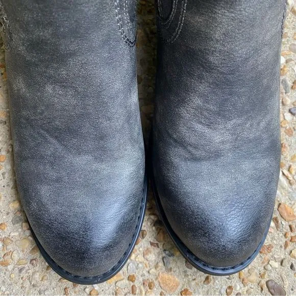 NWOT NWOB Southern Fried Chics Glory Tall Gray Glitter Bling Tie Boots size 11
