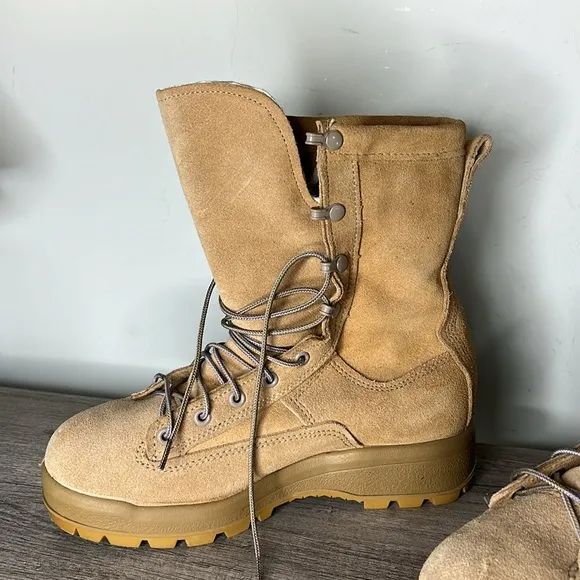 NWT Belleville Gor-Tex Military Boots men 6 WOMEN 8