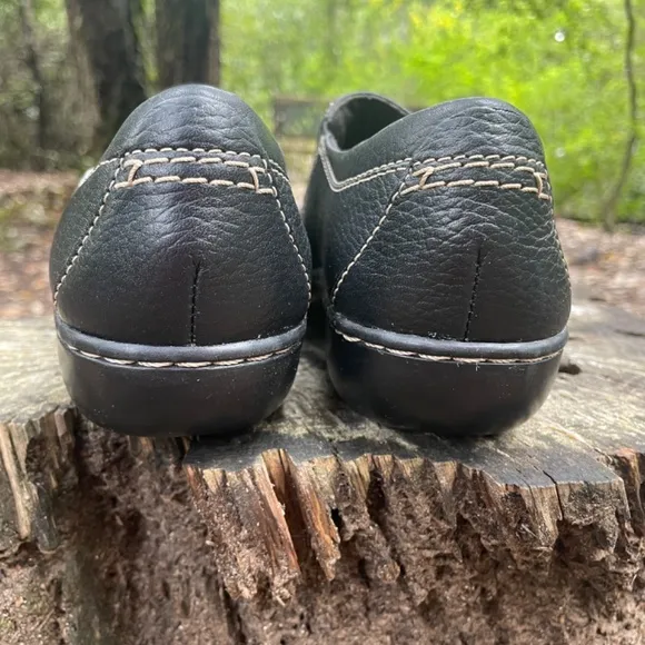 NWT Clarks Ashland Lane Q  Comfort Slip- On Shoes  SZ  7.5