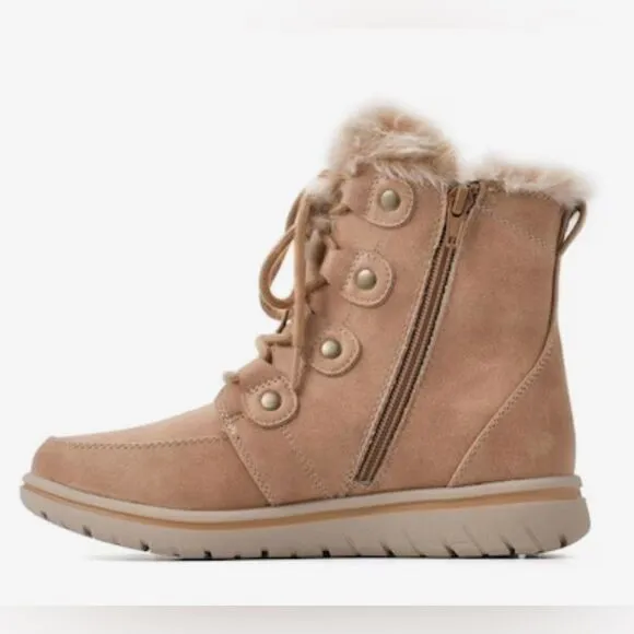 NWT - Cliffs by White Mountain - Women’s Holly Boots - Size 8.5
