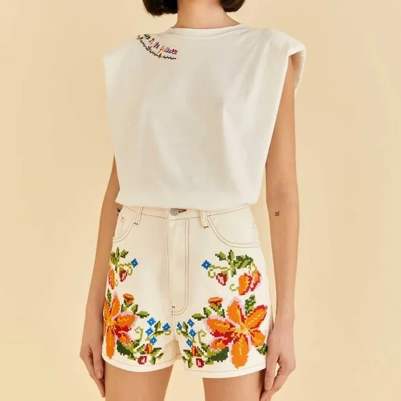 NWT Farm Rio Embroidered Floral Twill Shorts Size:L *RARE*