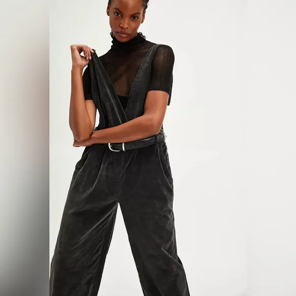 NWT Free People Mara Cord Overalls~Black