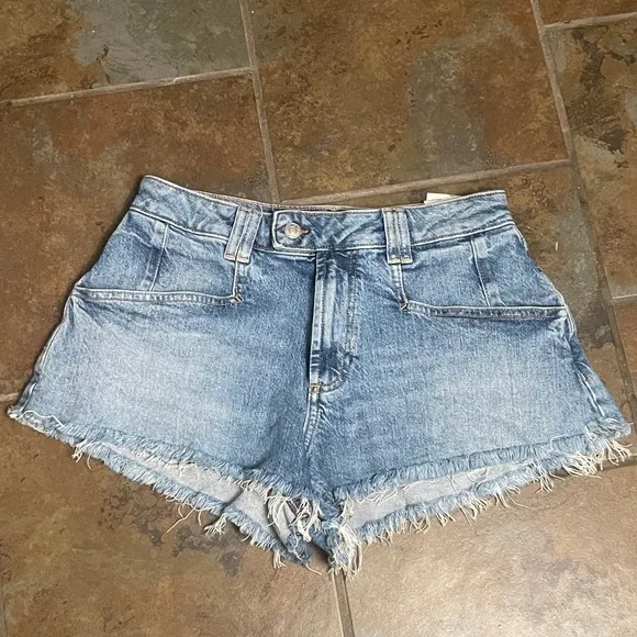 NWT Free People We The Free Crvy High Voltage High Rise Shortie
