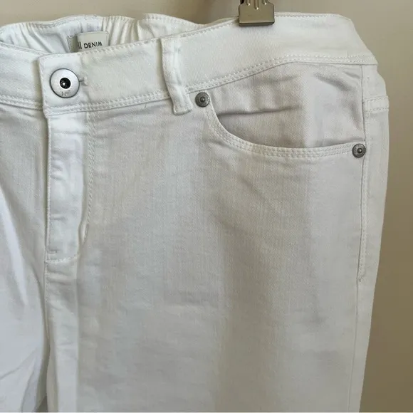 Nwt J. Jill Authentic Fit Jean Shorts Elastic Back Waist White 16P