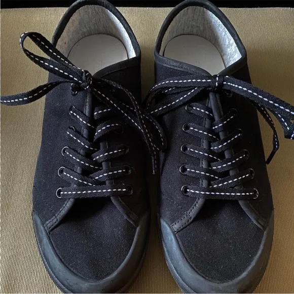 NWT rag &amp; bone sneakers black canvas Standard Issue Lace Up Size 37