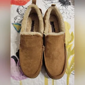 NWT Skechers Melson Slip On Shoes