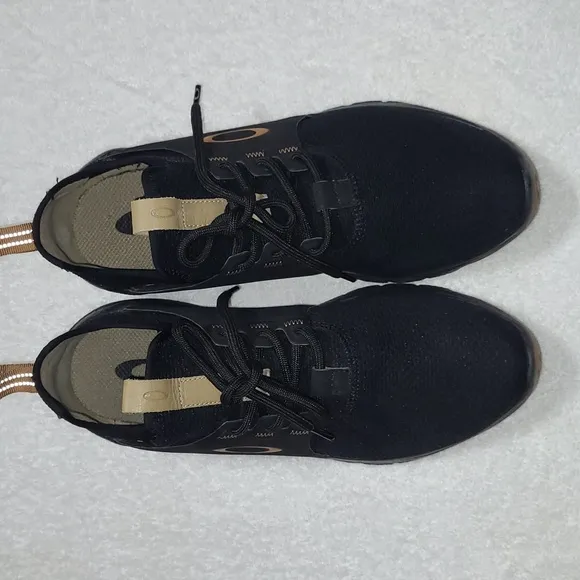 Oakley “Dry” Black Shoes Size 9 Mens EVZERO  Outsole and Midsole