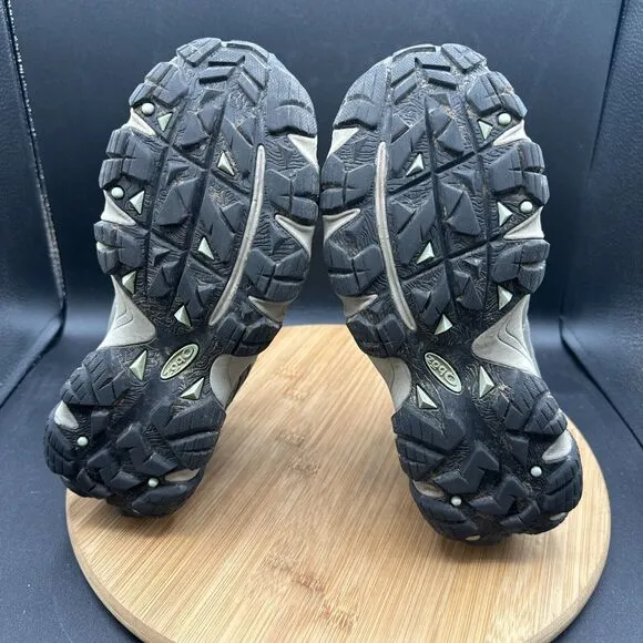 Oboz Sawtooth II Low Womens Size 7 Hiking Shoes B-Dry Grey Clover Green Walking