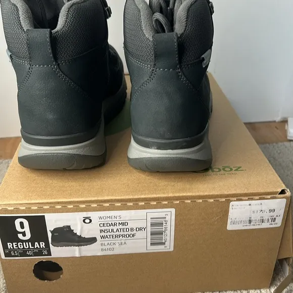 Oboz Women's Cedar Mid Insulated B-Dry - Black Sea - Outdoor - Sz: 9 NEW