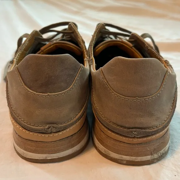 OluKai Men's Huaka'i Li Casual Shoes 9.5 / EUR 42.5 Nubuck Leather Upper