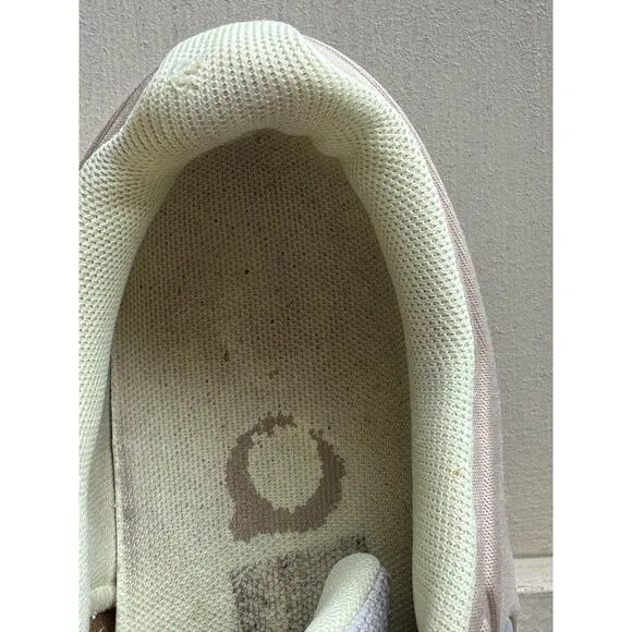On Cloud Shoes-Size 7.5