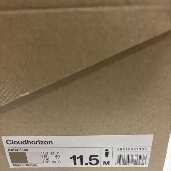 On Men’s Cloudhorizon Waterproof Safari Ice Hiking Shoes, Size 11.5 M