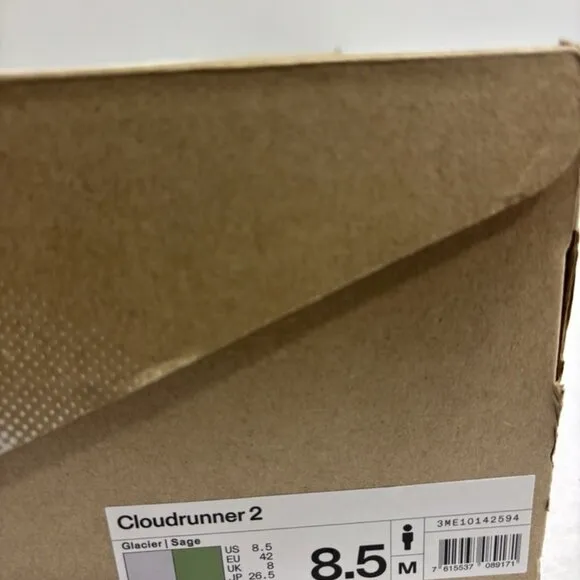 On Men’s Cloudrunner 2, Glacier/Sage Running Shoes, Size 8.5 M