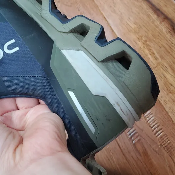 On Running Cloudwander Waterproof Sneaker
