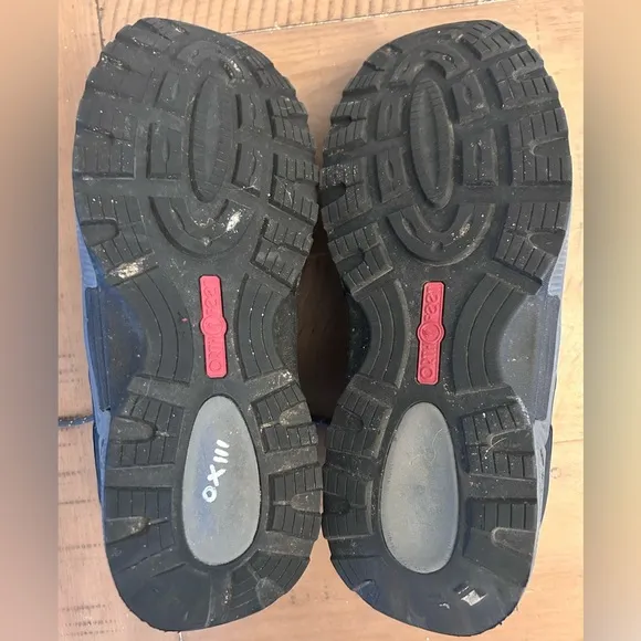 Orthofeet Men’s Gray Waterproof Hiking Shoes - Size 11.5