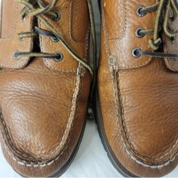 Orvis Size 12  Leather Lace Up Boat Shoes Style LIght Brown OV80208