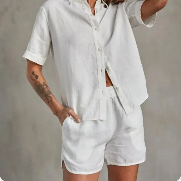 Outerknown Laurel Linen Shorts in Salt
