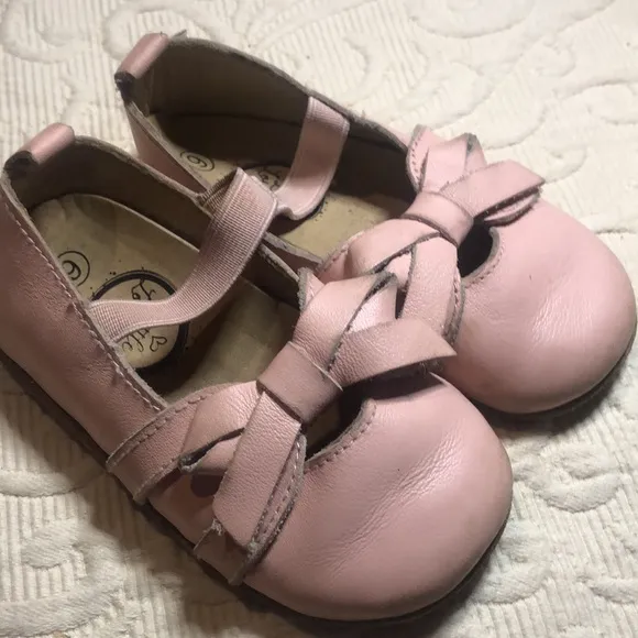 Pink leather spring Easter little love bugs girls Shoes with Bow