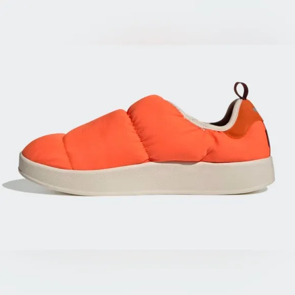 💥PRICE DROP💥 adidas PuffyletteImpact Orange