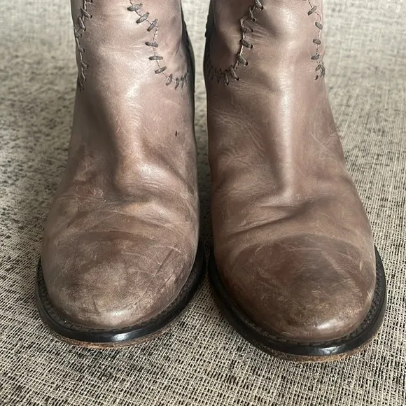 Progetto Women’s Leather Cowboy Short Boots Booties Size 39 US 8.5