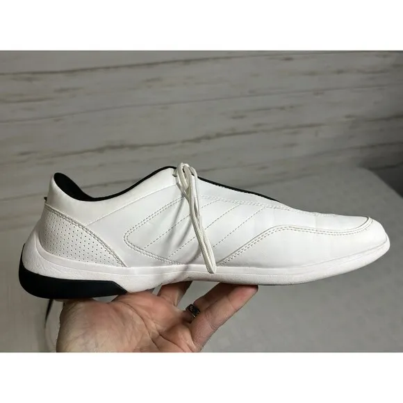 Puma Ferrari Kart Cat III Sneakers Driving Shoes White Black 306219-03 10.5 Mens