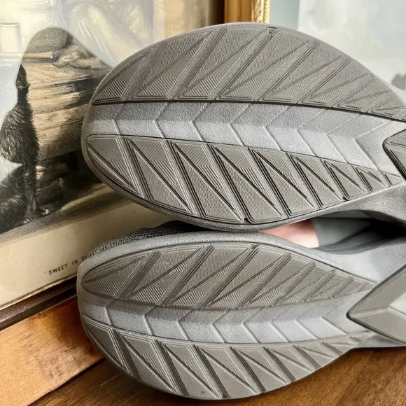 Puma Rebel Mid Rose Gold Women’s Sz 8 Charcoal Gray Pink Slip-on Round Toe