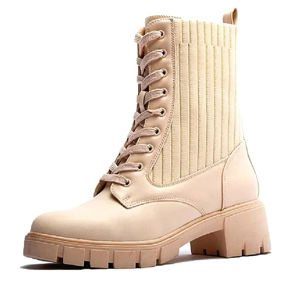 QUPID Renley-03 Ribbed Combat Military Lace-Up Ankle Booties NWT