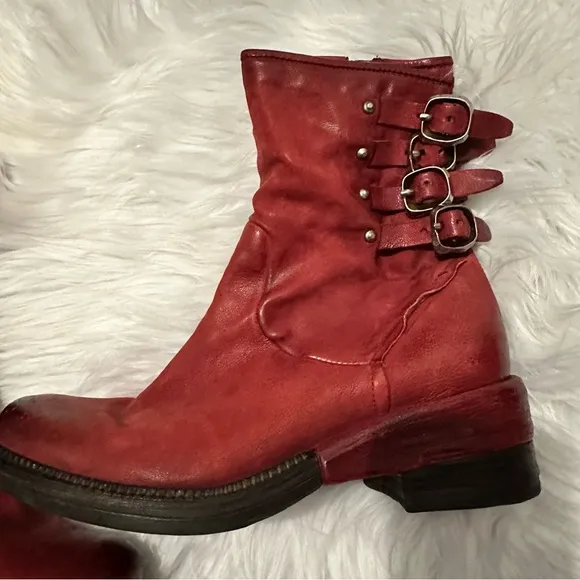 ✨rare✨ A.S.98 Spero Red buckle boots