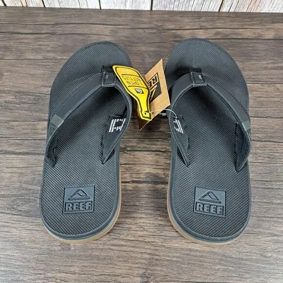 REEF Fanning Bottle Opener Flip Flop Men's Sz 8 Black (NWT)
