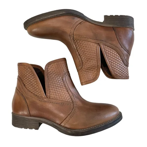 Roan Gossip Tan Napa Ankle Boots Size 6