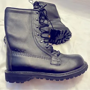 Rocky insulted military black leather boots