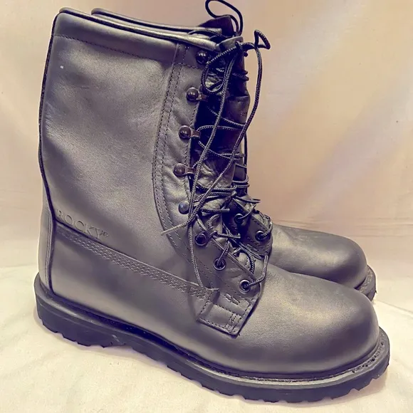 Rocky insulted military black leather boots