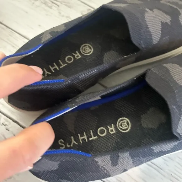 Rothys Camo City Slip On Sneaker Size 10