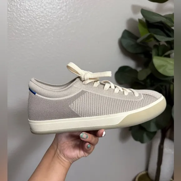 Rothy’s The Lace Up Sneakers in Vintage Gray