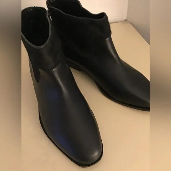 Saint &amp; Libertine women black leather short boots Size 6