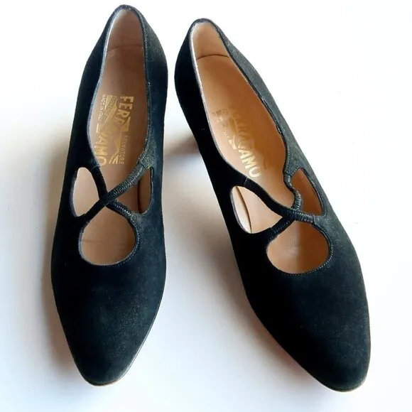 Salvatore Ferragamo Black Suede Leather Kitten Heel Pumps Shoes 8.5 Extra Narrow