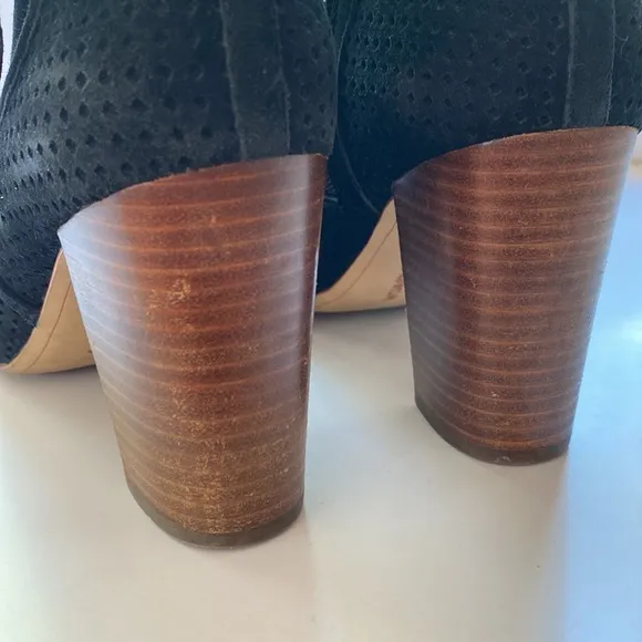 Sam Edelman Ellery Block Heel Suede Sandal Heels Shoes Perforated Leather Bootie