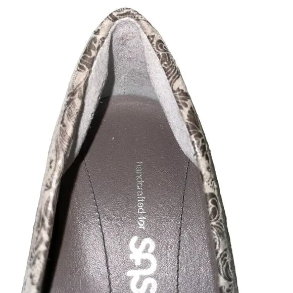 SAS Sofia Wedge Pump Gray Leather Shoes‎ Made in Tuscany Italy Size 8 Narrow