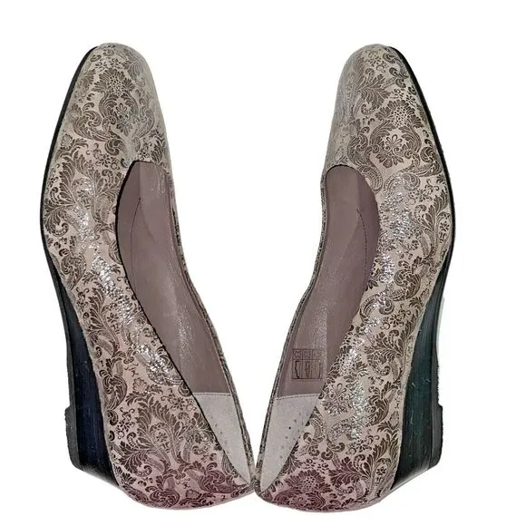 SAS Sofia Wedge Pump Gray Leather Shoes‎ Made in Tuscany Italy Size 8 Narrow