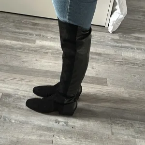 Schutz Over the Knee Tall Pull On Low Heeled Boots Boot Suede Leather Black 10