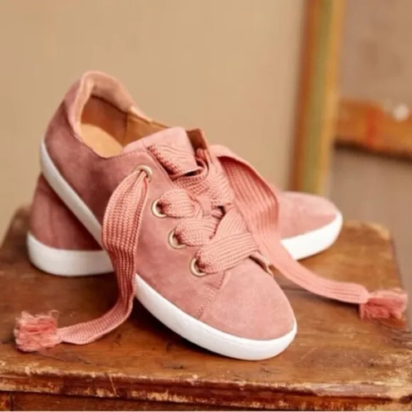 Sezane Blush Pink Jack Eyelet Sneakers Size 7 Lace Up Suede Leather Barbie Shoes